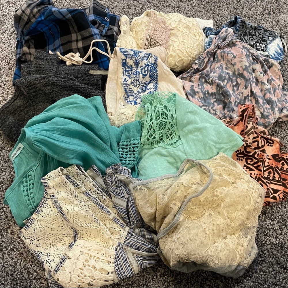 Bundle of 11 Women’s Size Large Tops—Daytrip, Maurice’s, Wet Seal, Old Navy